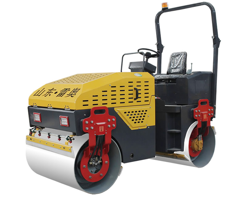 3噸全液壓座駕式壓路機(jī)